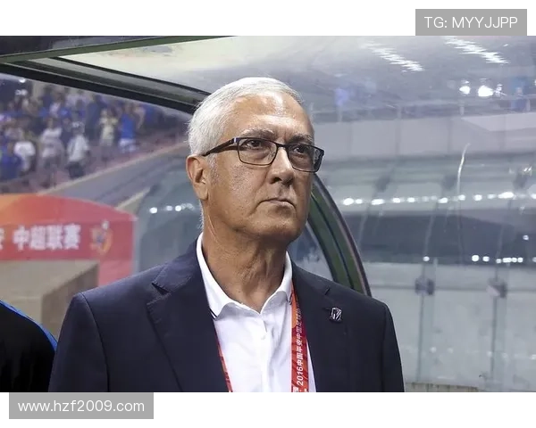 足球明星即将退役引发球迷热议未来发展与传奇回忆